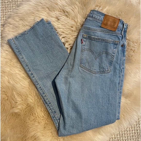 Levi’s Wedgie Straight Jeans Light Wash 26 - Picture 4 of 4